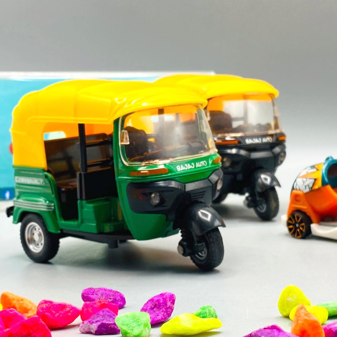 Metal Miniature CNG Auto Rickshaw