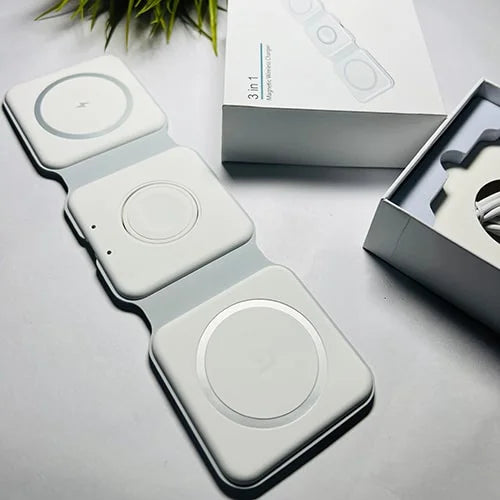 3-in-1 Foldable MagSafe Wireless Charging Pocket Size