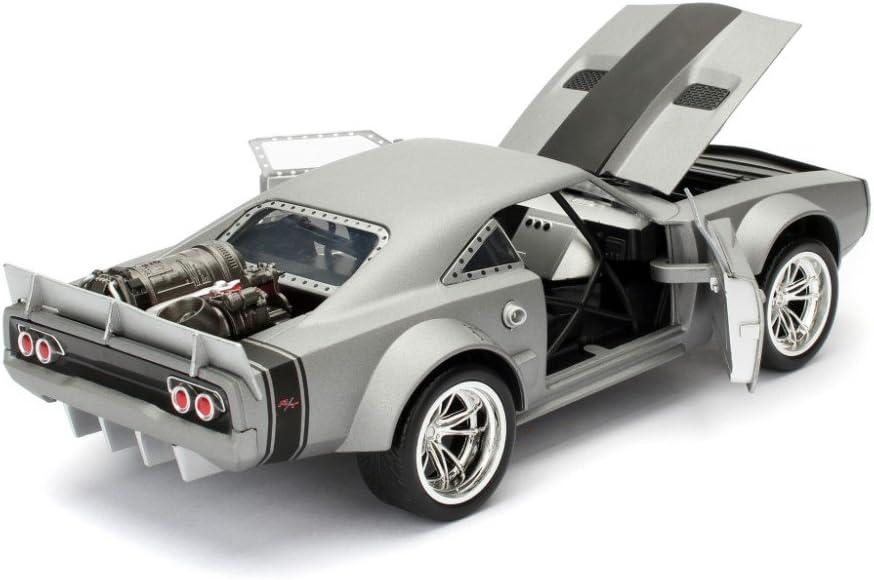 Fast & Furious 8 Diecast Model 1/24 Dom's Ice Charger