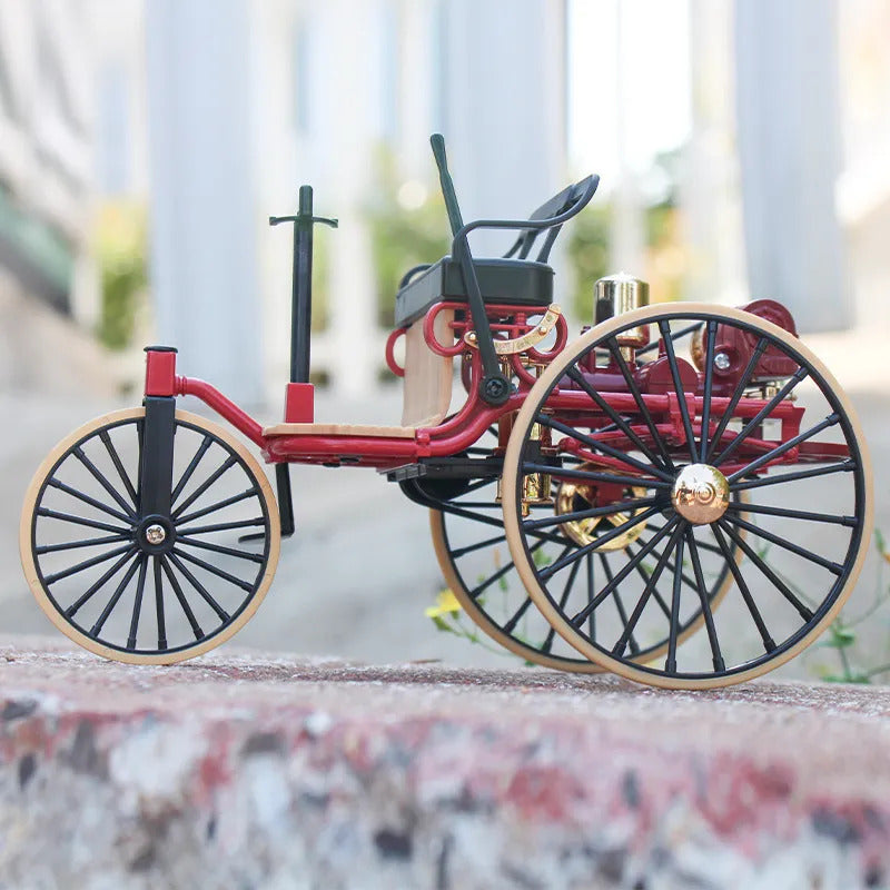 1:12 Scale Retro Alloy Tricycle