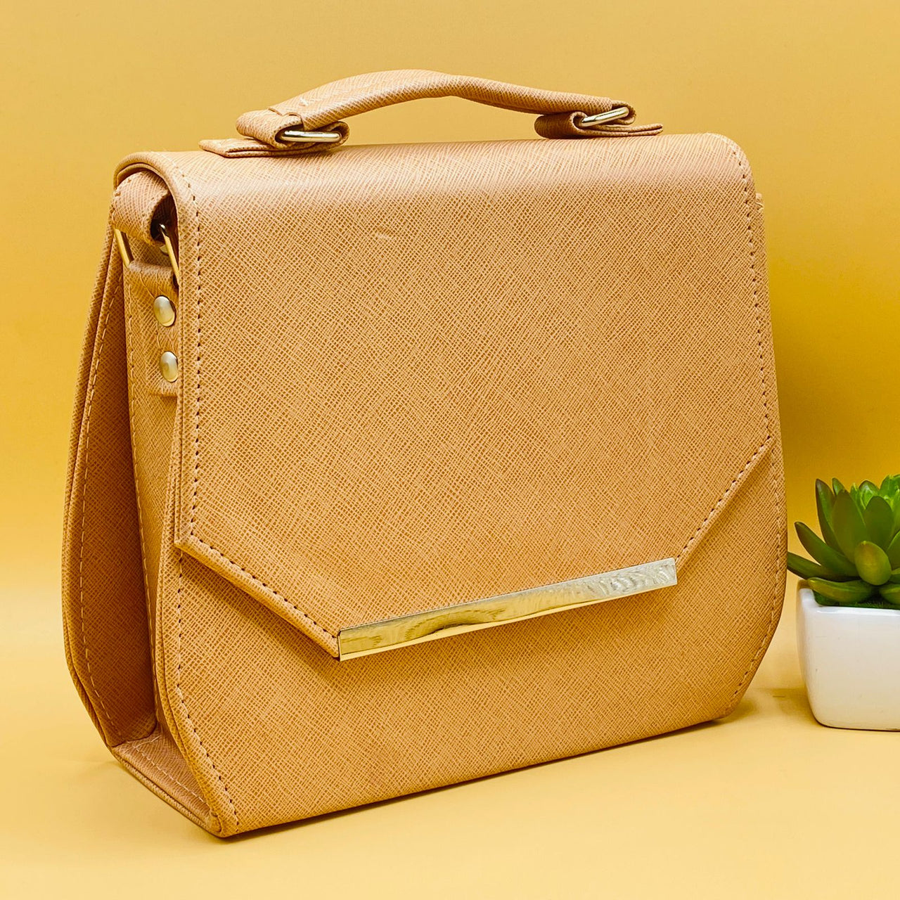 Fawn Formal Shoulder Bag