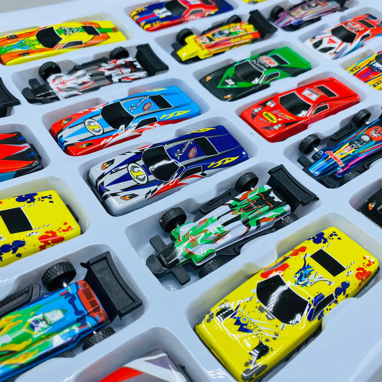 24 Pcs Metal Alloy Car Set