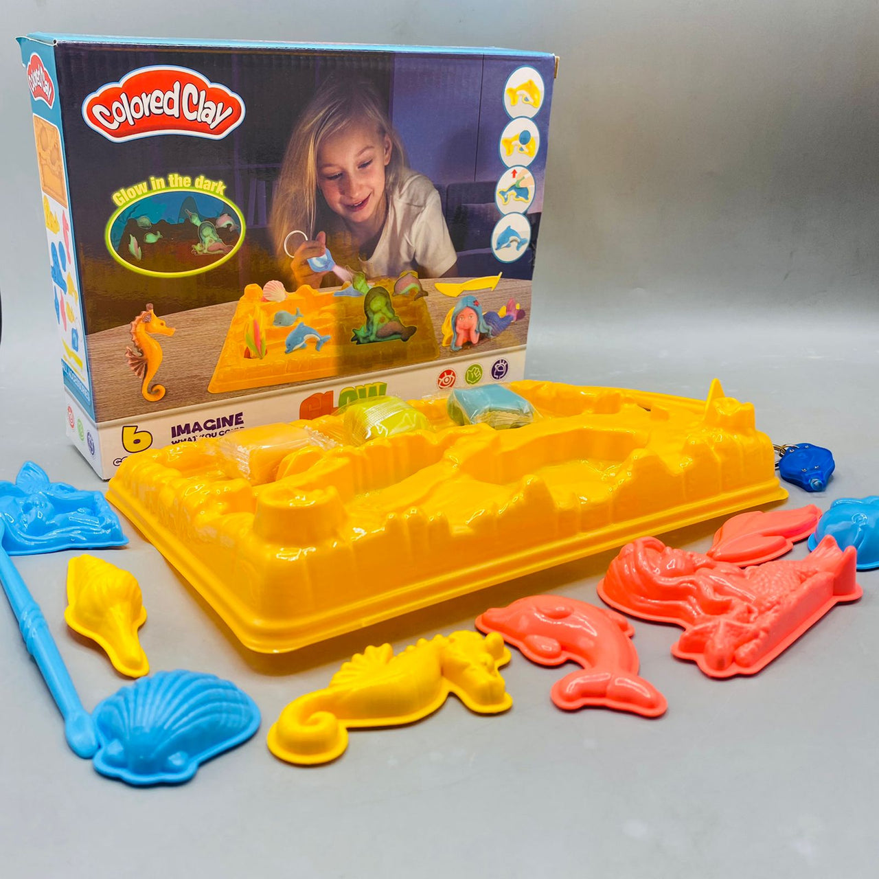 Colored Clay Glow in the Dark with 8 Different Fish Mold