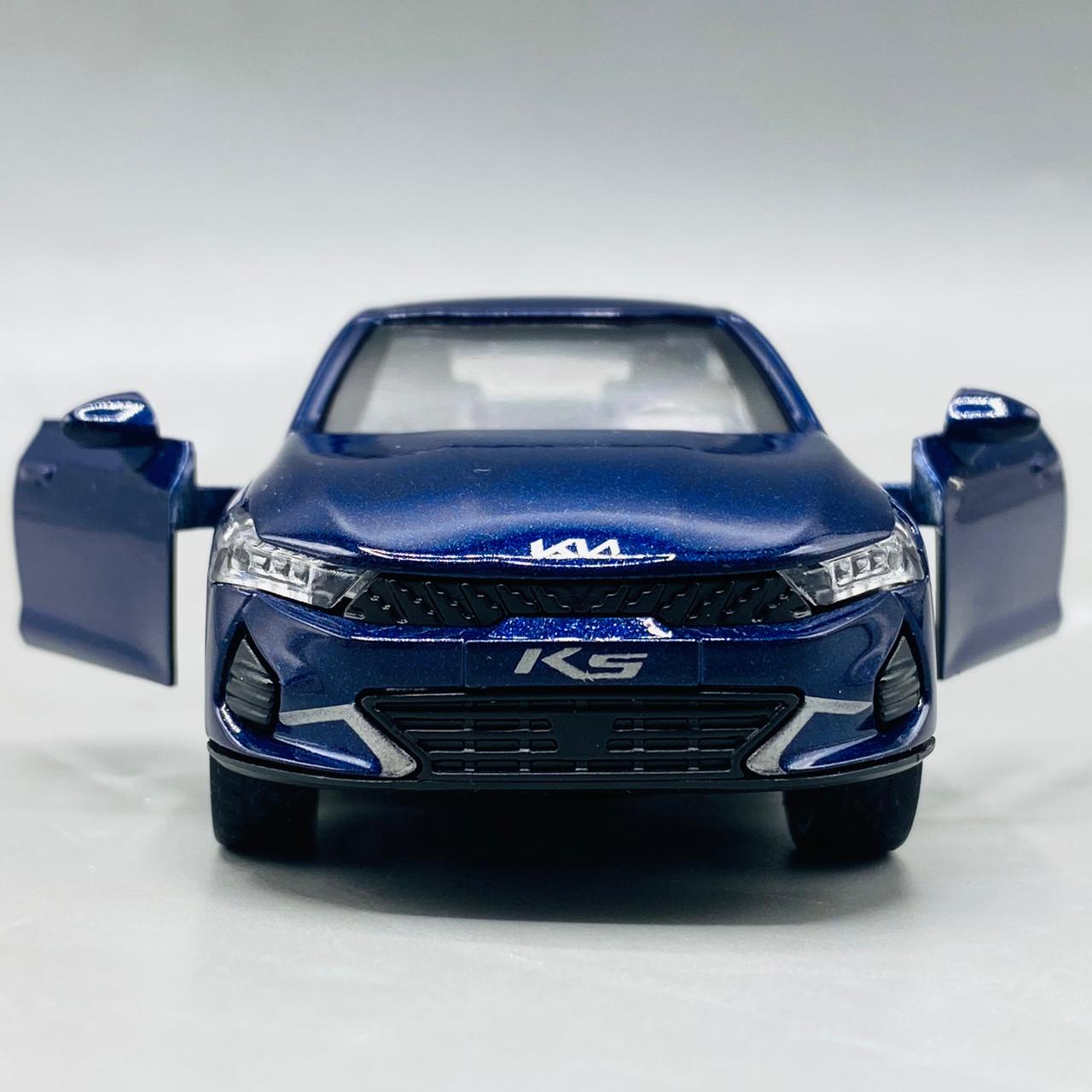 Diecast Kia K5/Optima Model Car 1:32 Scale | Simulated Alloy with Sound & Light | Collector's Toy
