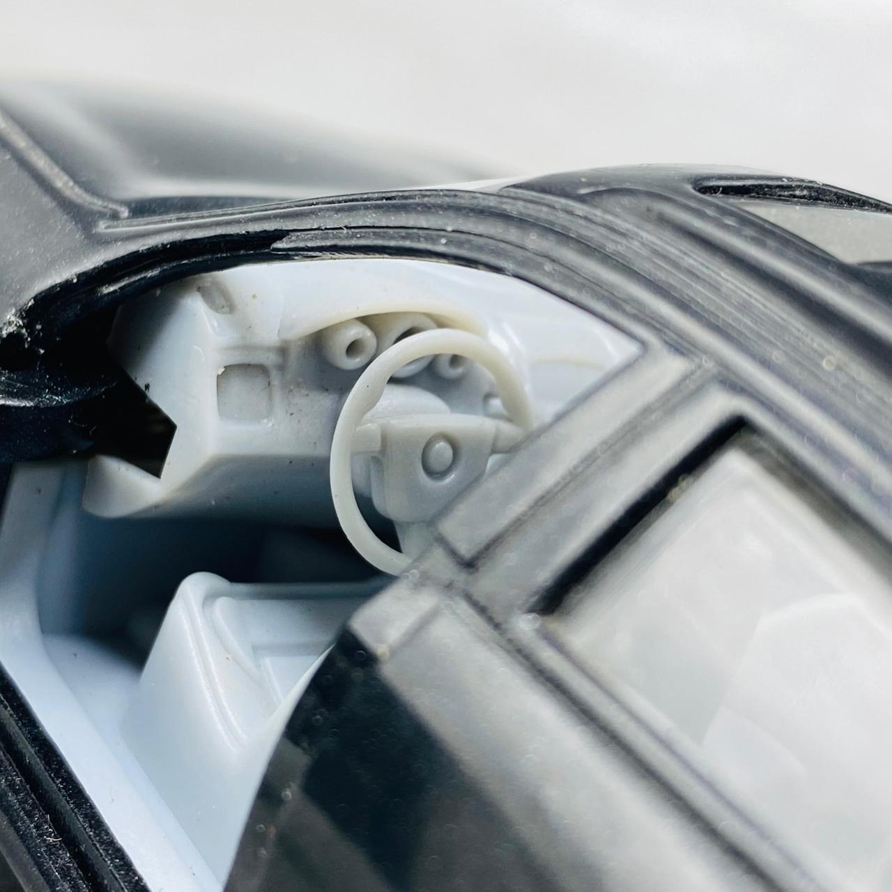 1:36 Scale Black Infiniti QX70 Style Die-Cast Car