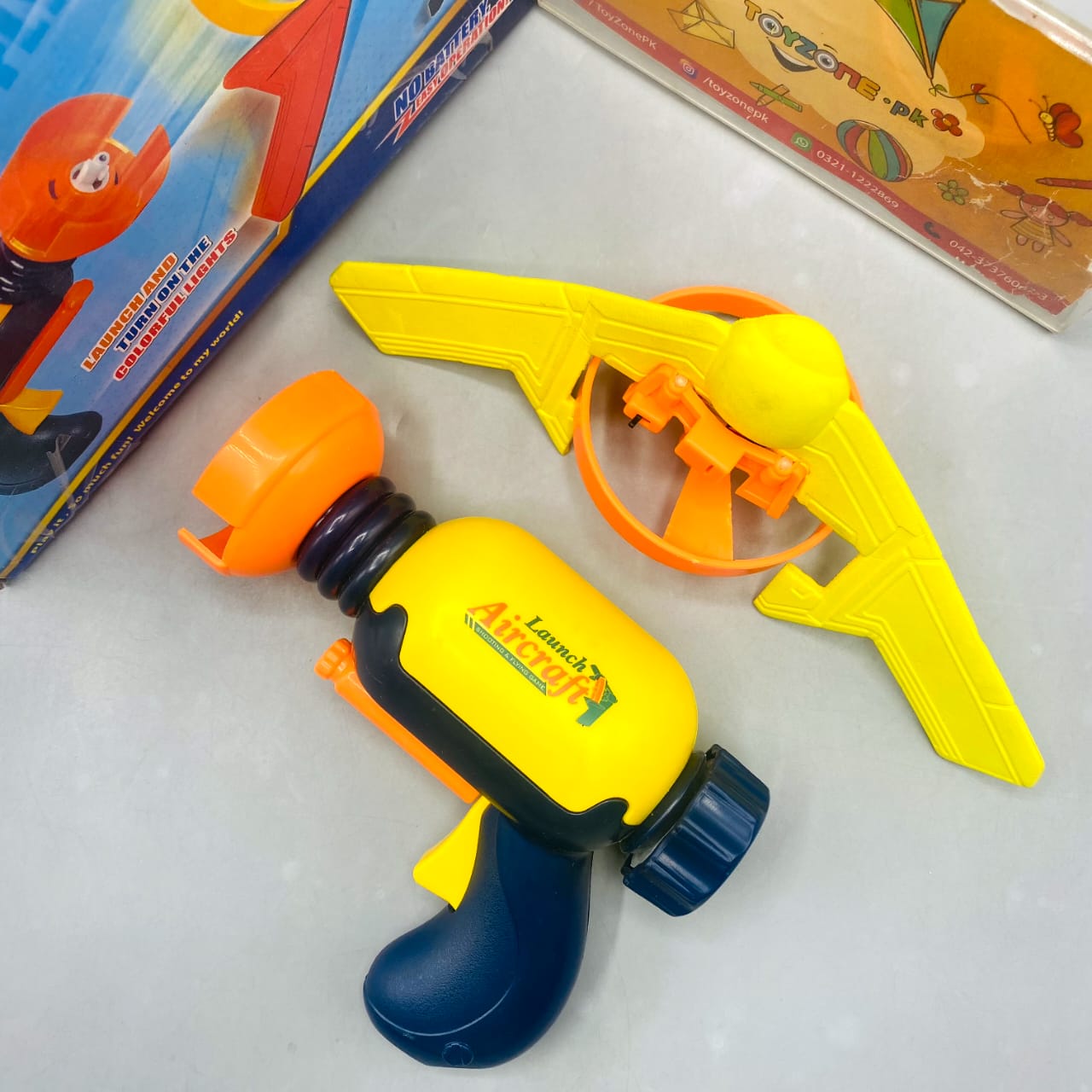 Launch Aircraft Hand-Powered Shooting & Flying Game