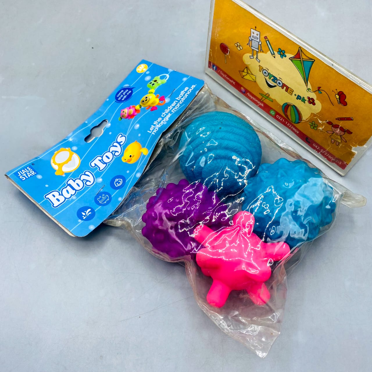 👂🌈 Chu Chu Squeaker Sensory Ball and Bath Toy Set (4-Pack)