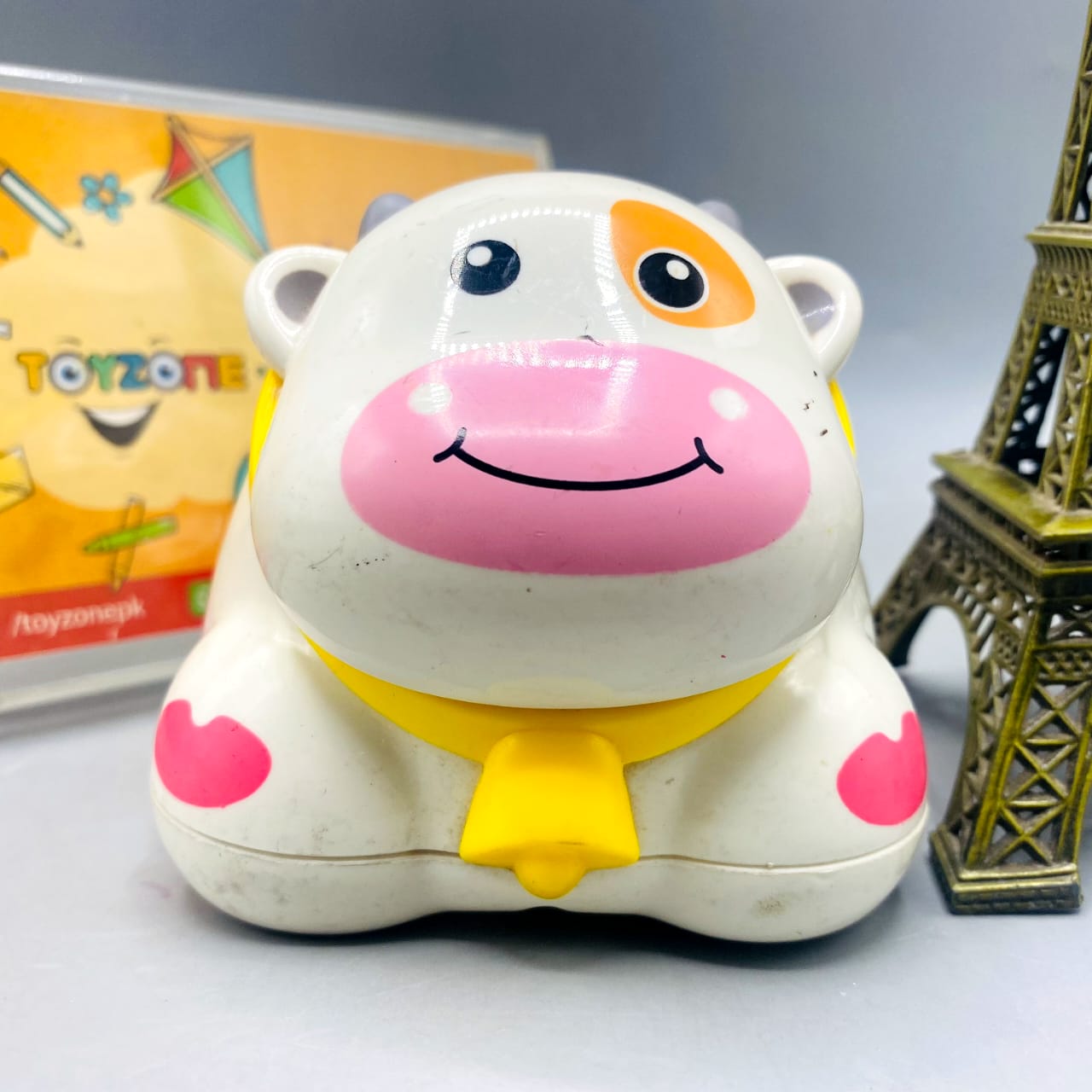 🐮 Cute Friction-Powered Cow Rolling Toy