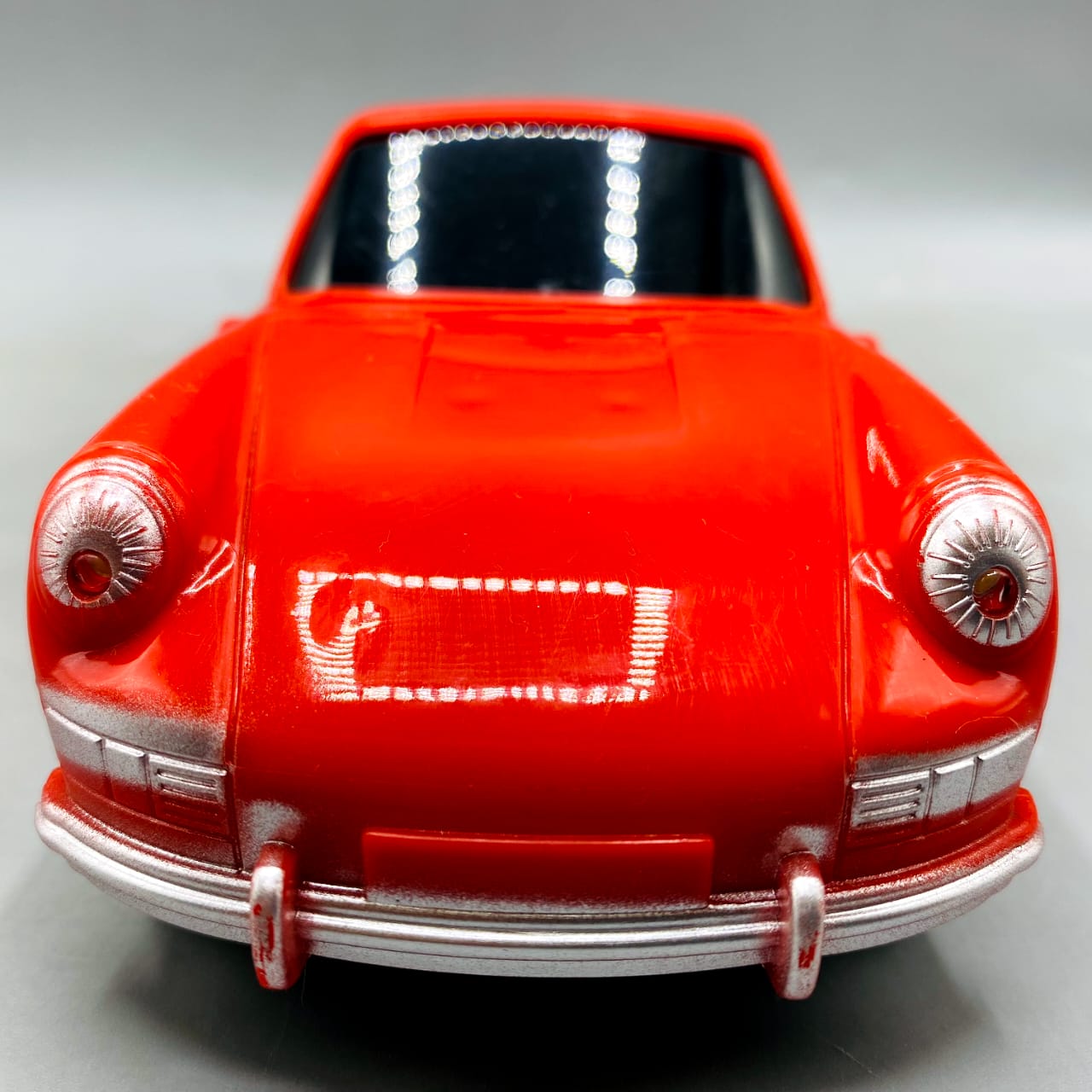 🏎️ Classic Sportscar Model Remote Control Car (1:22 Scale) - Bright Red RC Toy