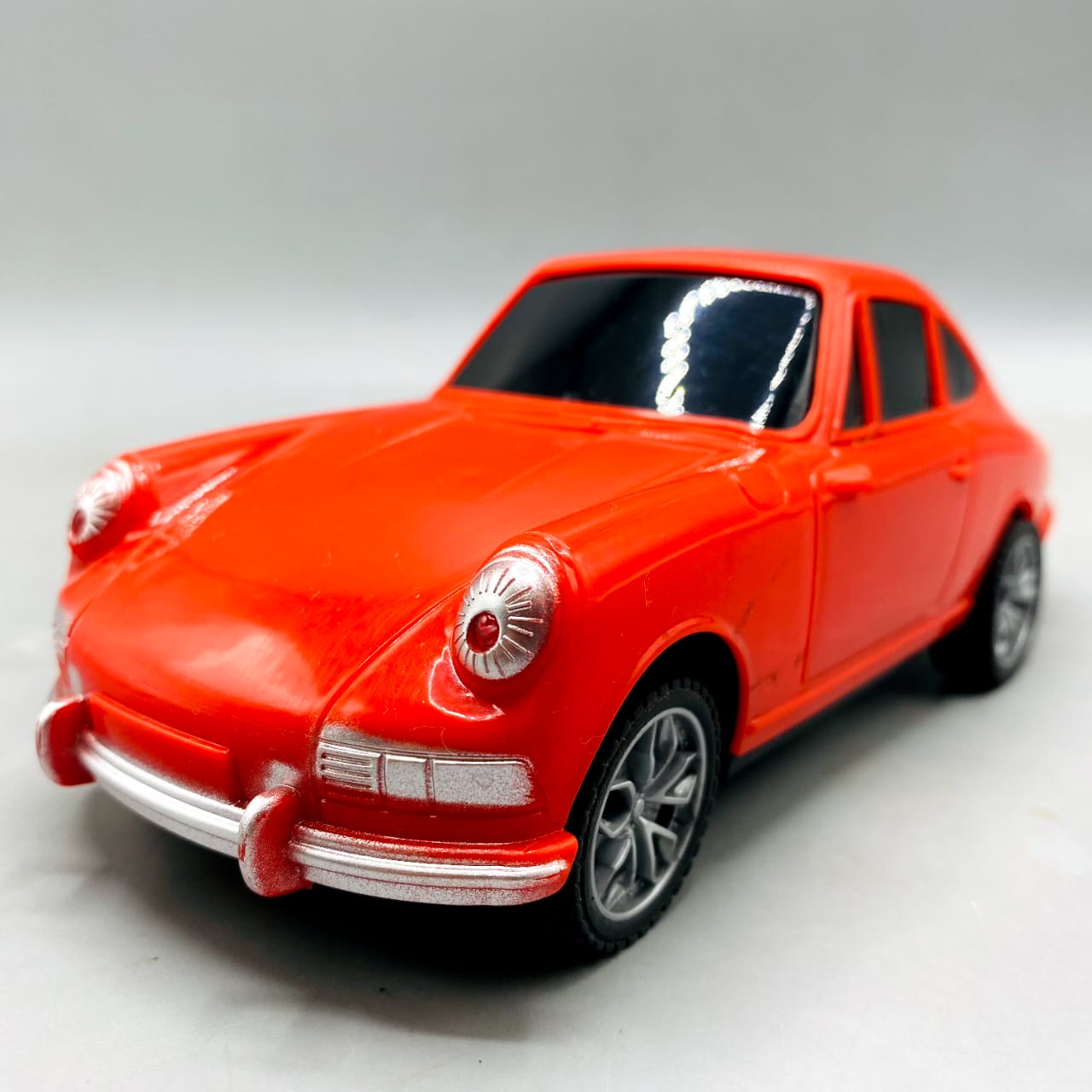 🏎️ Classic Sportscar Model Remote Control Car (1:22 Scale) - Bright Red RC Toy