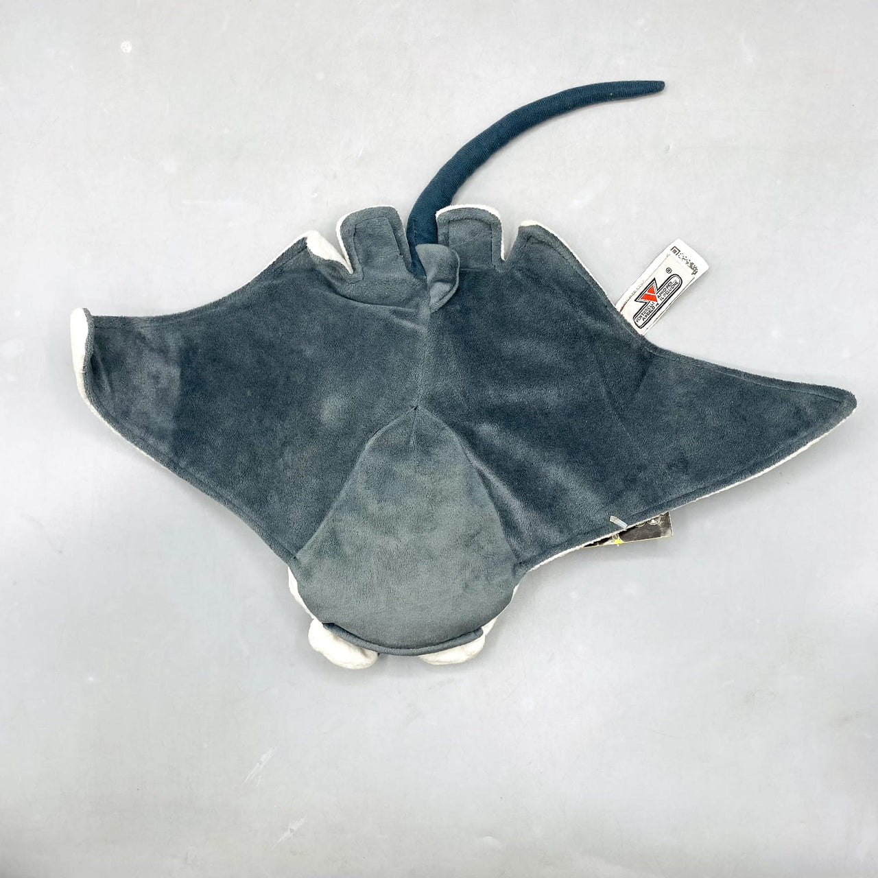 🌊 Cuddly Manta Ray Plush Toy – Ocean Life Soft Animal