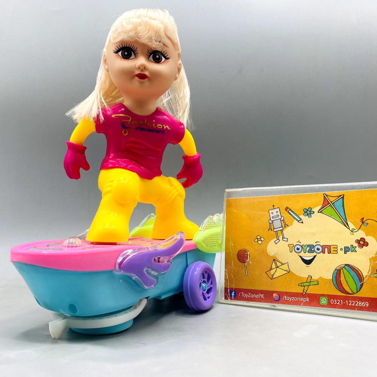 Fashion Girl Skateboard Doll With Light And Sound