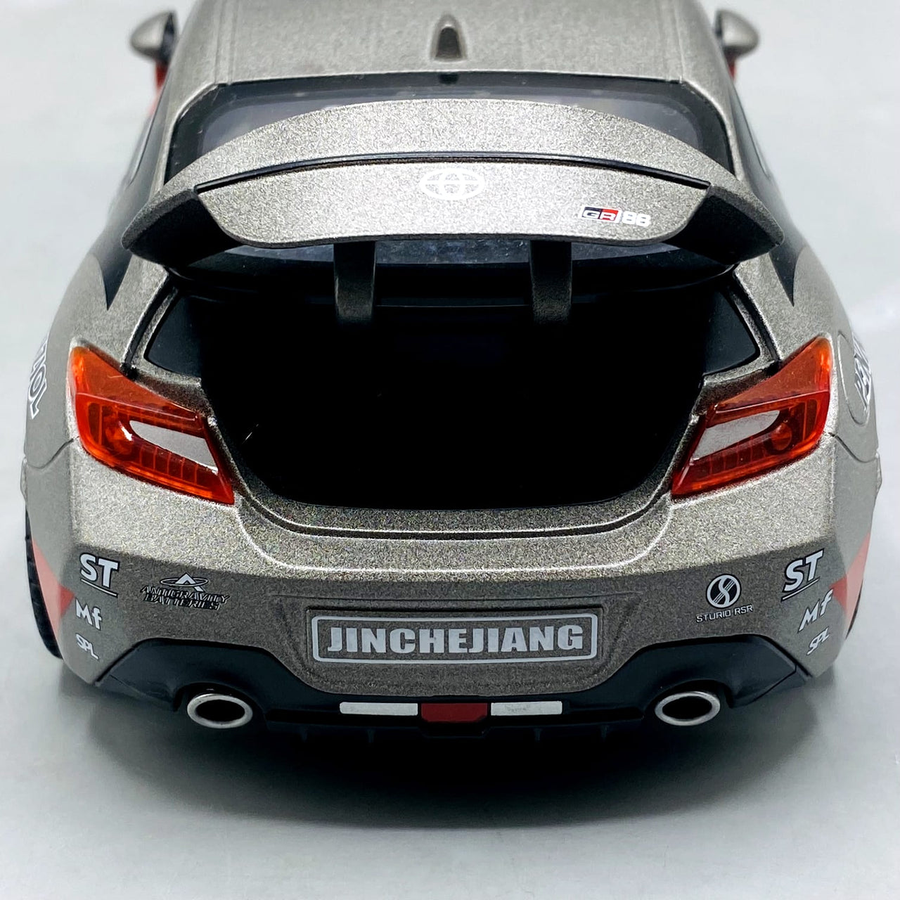 1:24 Diecast Toyota GR 86 GDM Racing Car With Light And Sound