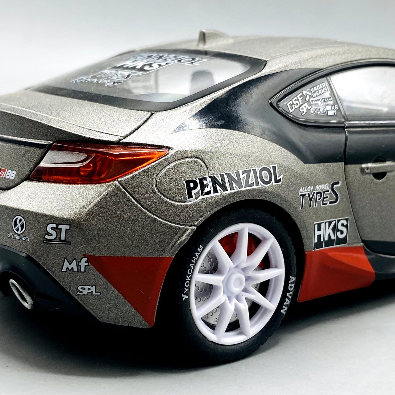 1:24 Diecast Toyota GR 86 GDM Racing Car With Light And Sound