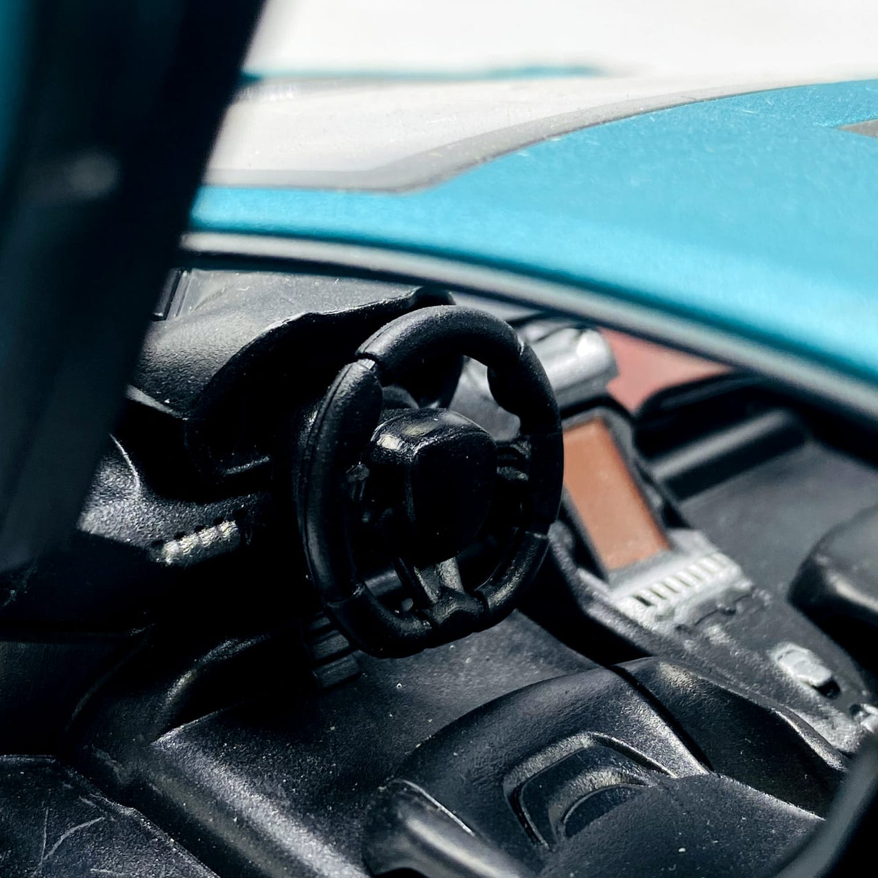 1:24 Diecast Lamborghini Siyan With Light, Sound, and Smoke