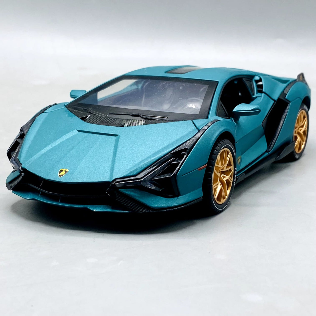 1:24 Diecast Lamborghini Siyan With Light, Sound, and Smoke