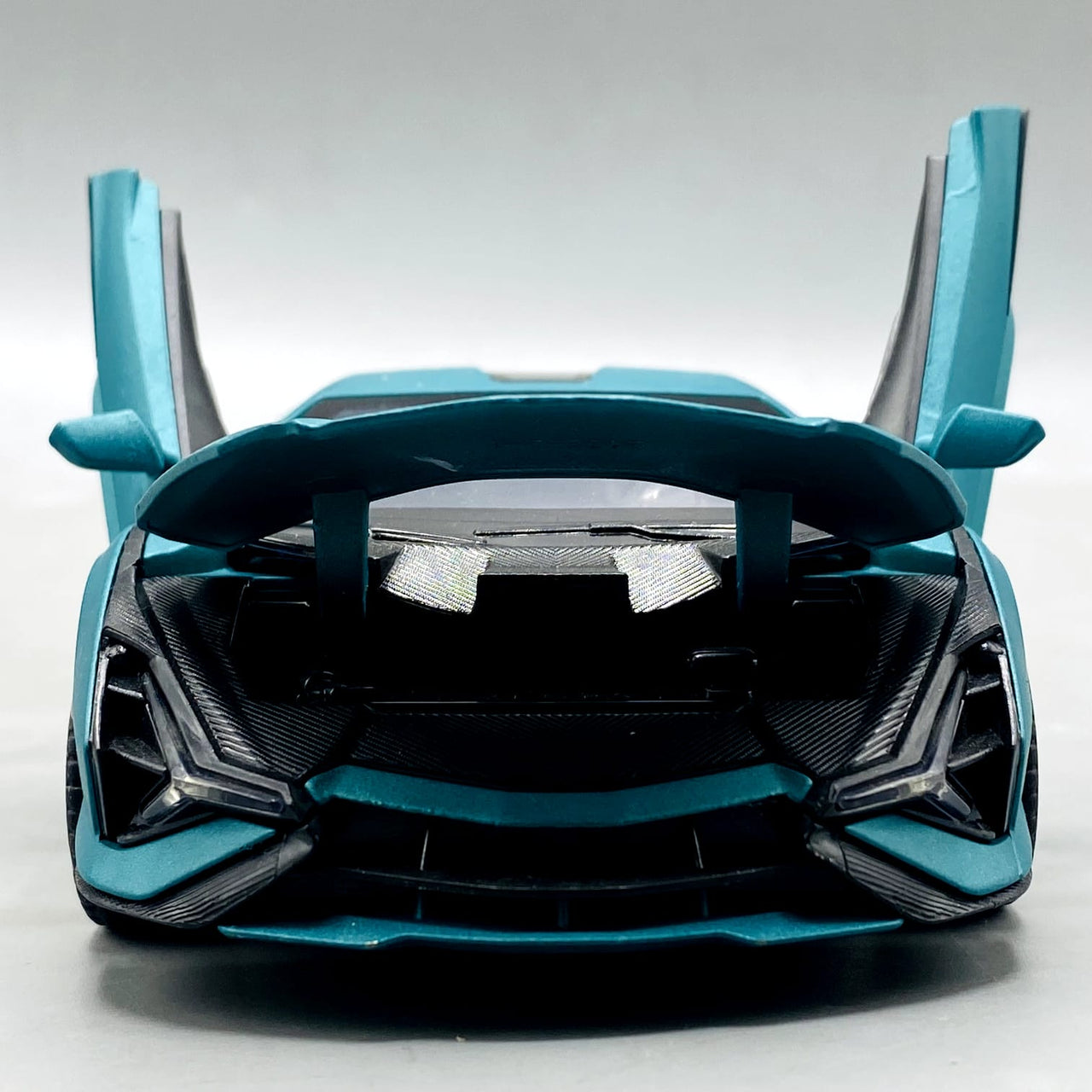 1:24 Diecast Lamborghini Siyan With Light, Sound, and Smoke