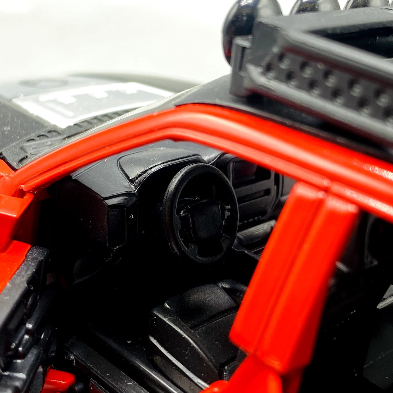 1:24 Diecast Ford Raptor With Light Sound and Smoke