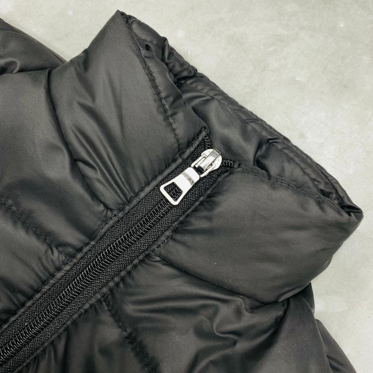 Black Color Winter Puffer Jacket with 3 Pockets