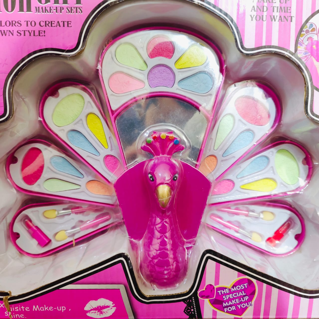 Peacock Edition Fashion Girl Make-Up Set