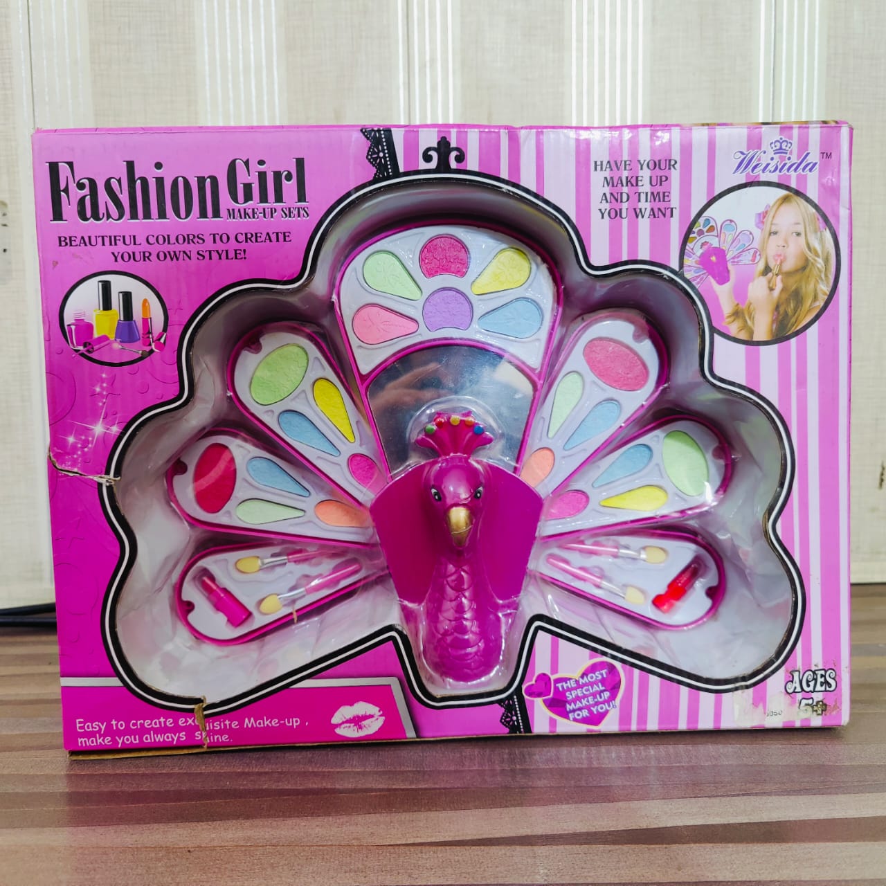Peacock Edition Fashion Girl Make-Up Set
