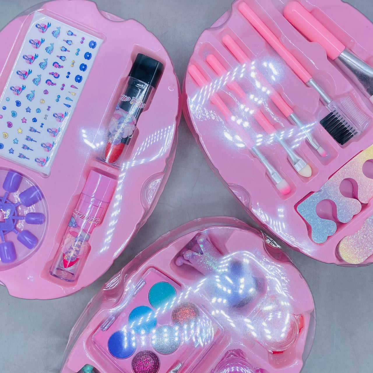 Angel Make-Up Bag Toy 18 Piece