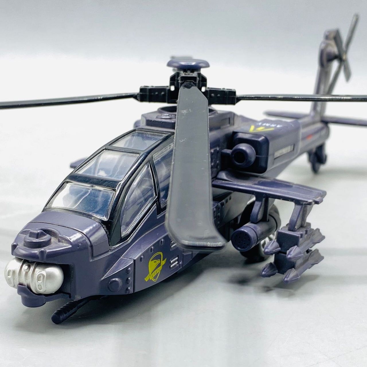 Diecast Eagle Claw Fighter Helicopter With Light And Sound