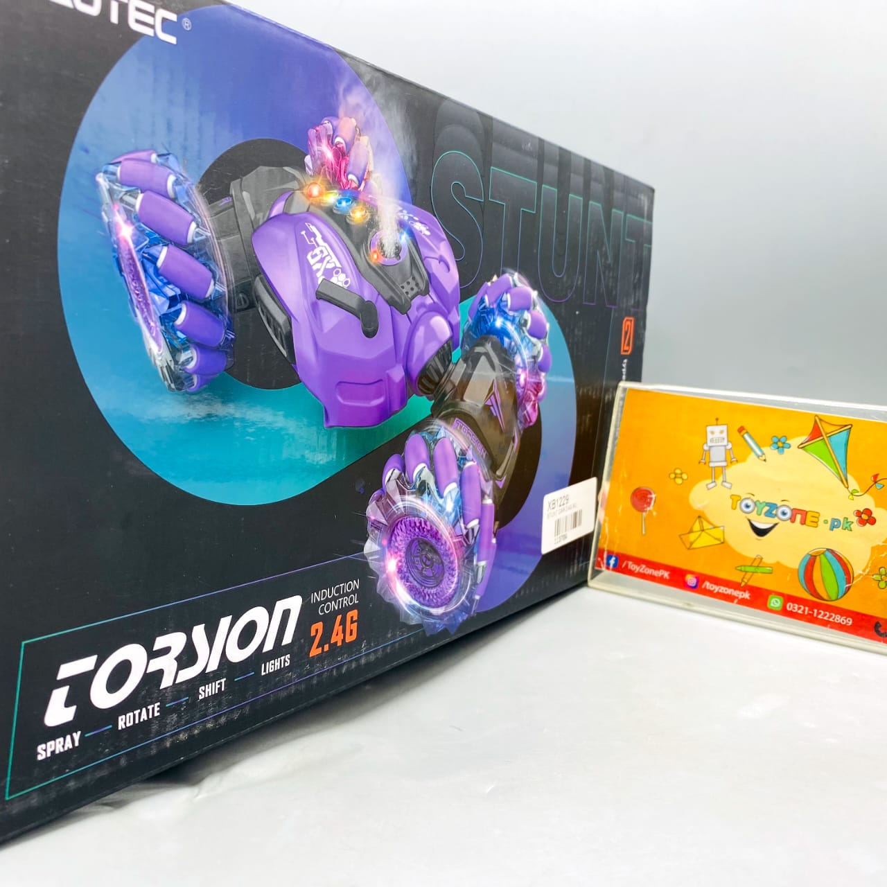 Remote Control Stunt Car With Smoke Effect And Light And Sound