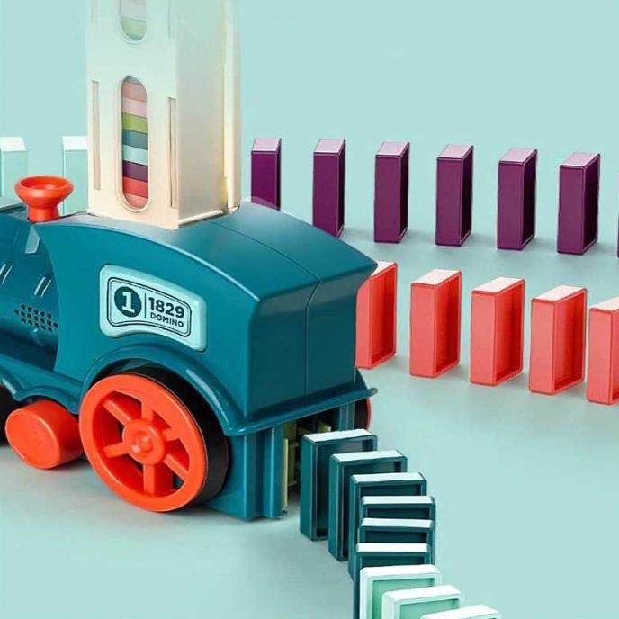 Automatic Domino Train with 60 Blocks