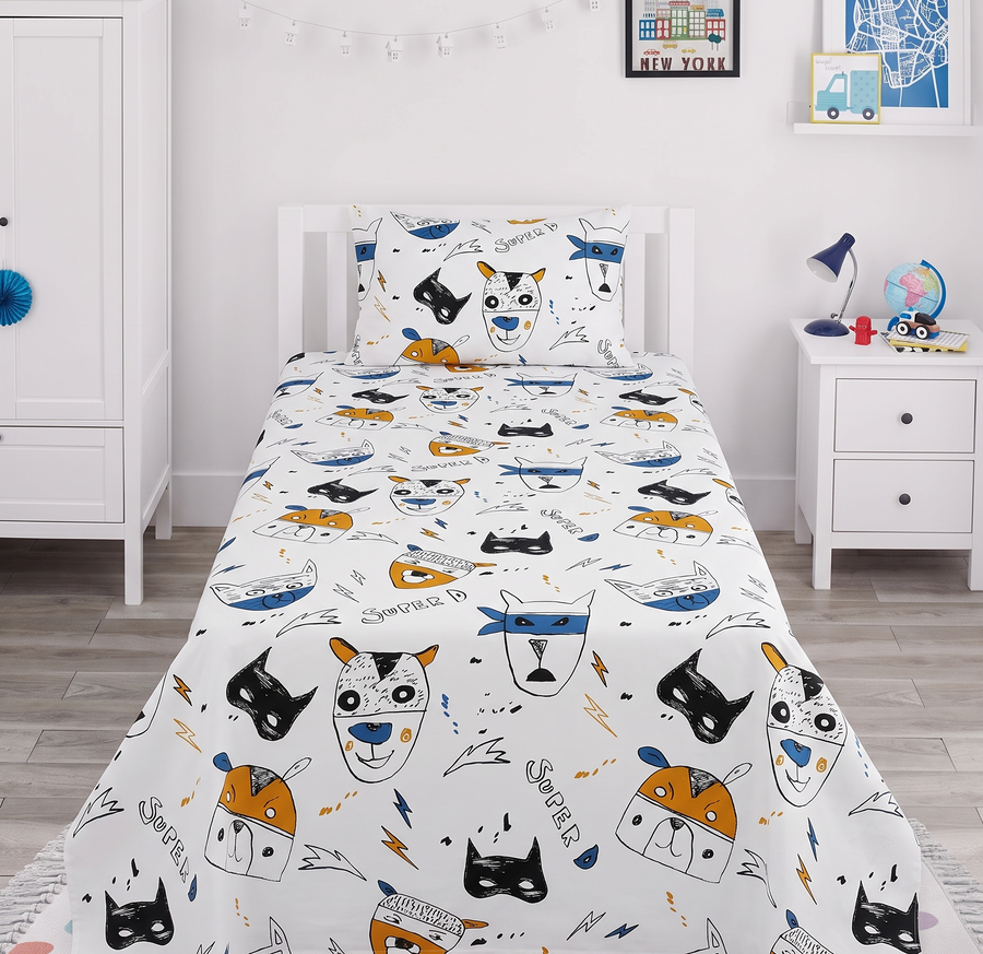 Super D kids bedsheet
