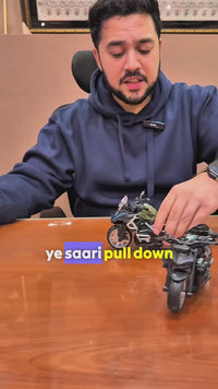 1:8 Scale Motorcycle with Light and Sound