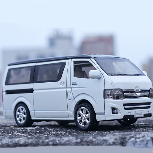 1 32 scale diecast toyota hiace van