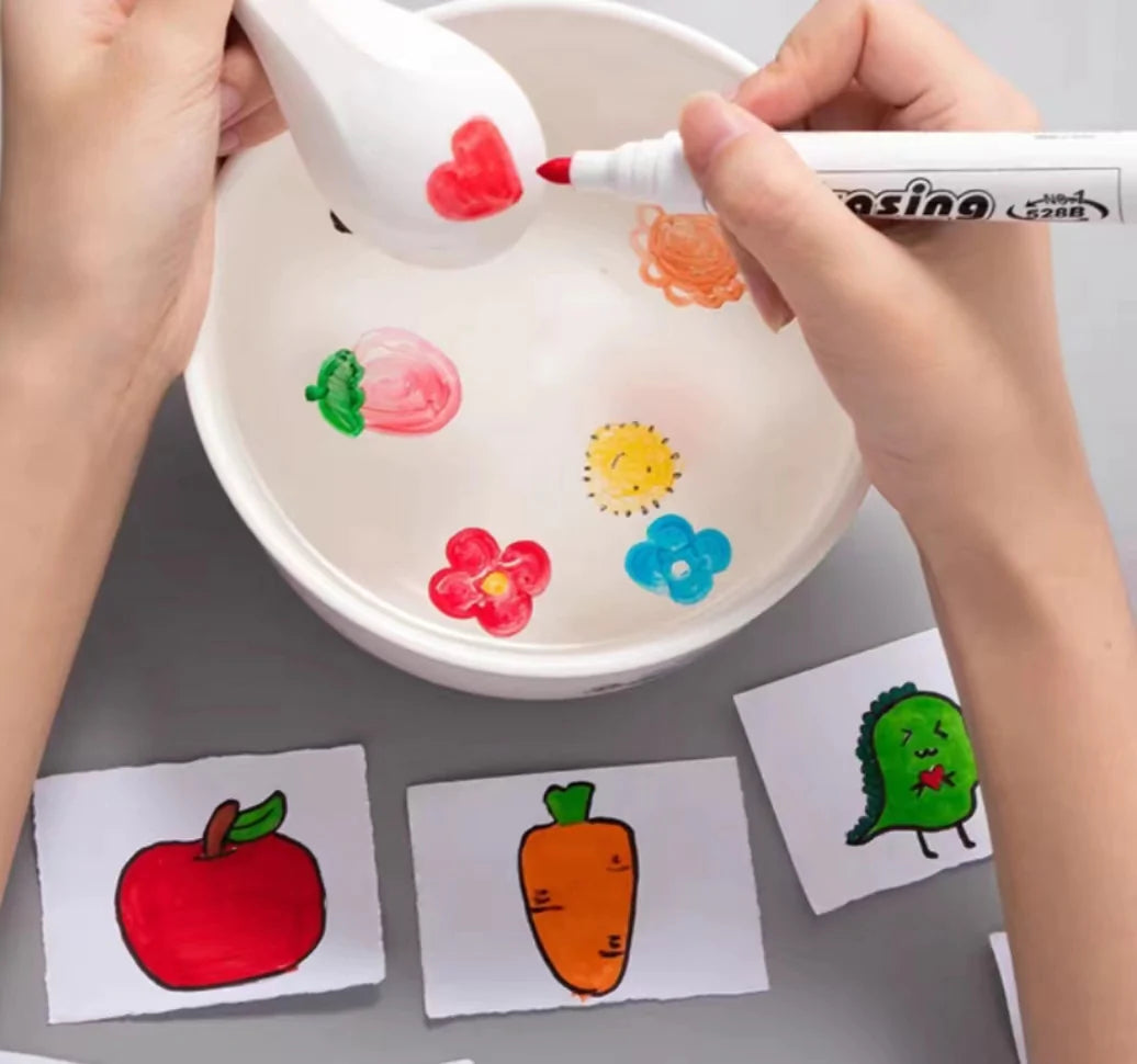 Magical Water Floating Pens With Spoon (2pcs Marker)