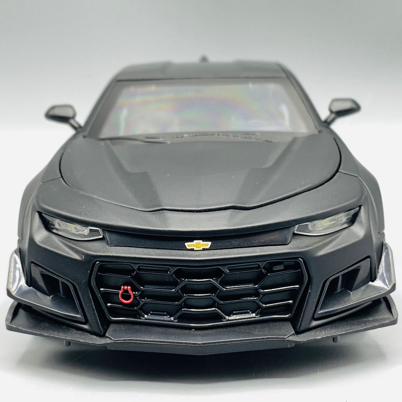diecast chevrolet camaro with light scale 1 24