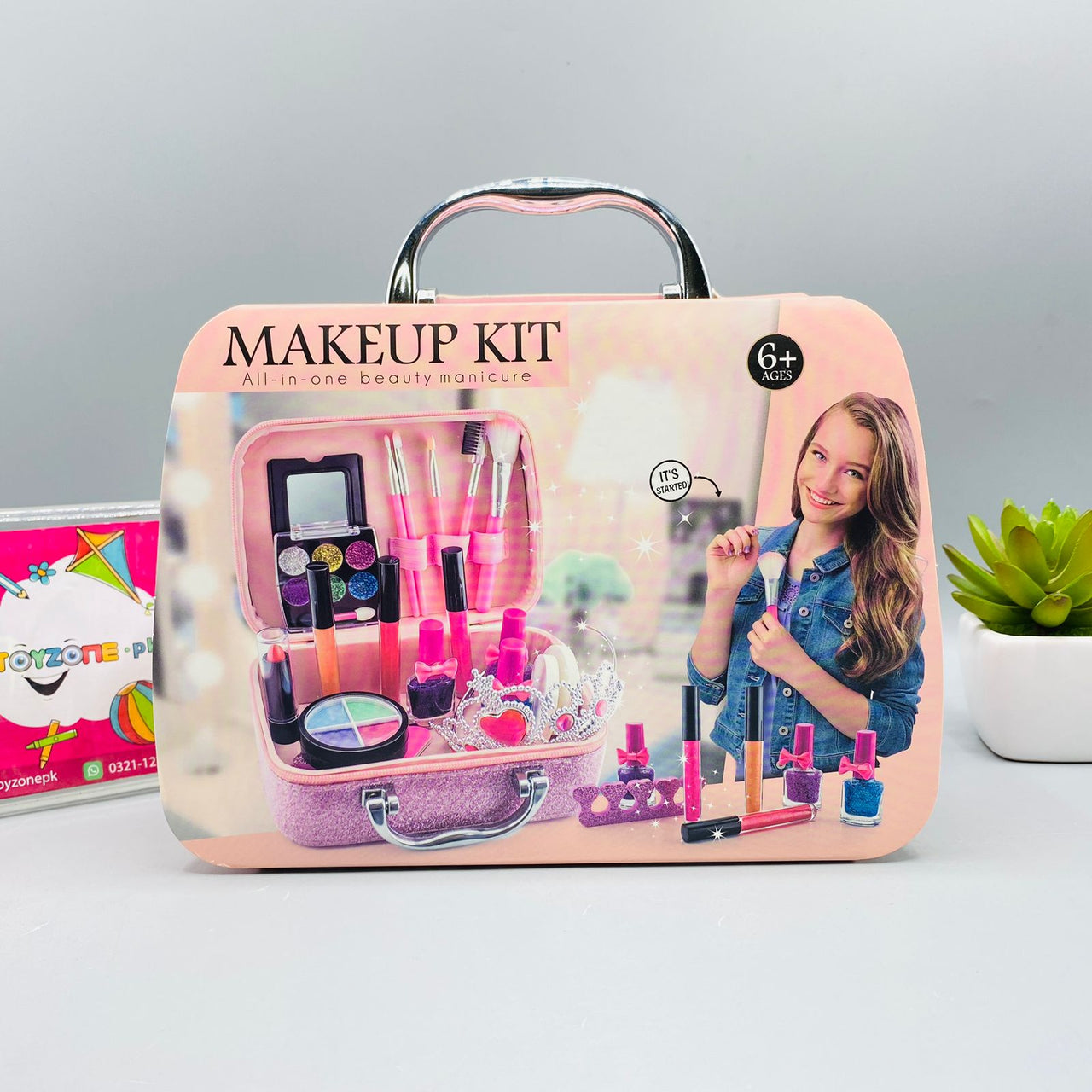 portable cosmetic makeup bag