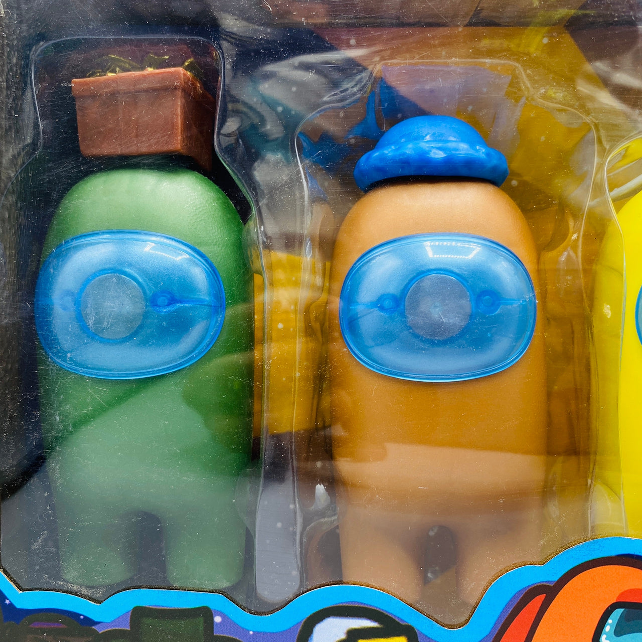 Pack of 6 Different Characters Among Us